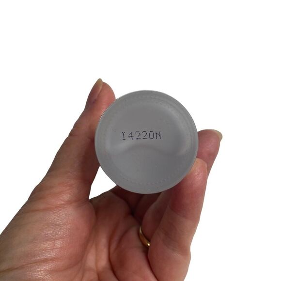 Dr. Denese HydroShield Ultra Moisturizing Face Serum 2 Fl. Oz. New - Picture 9 of 10